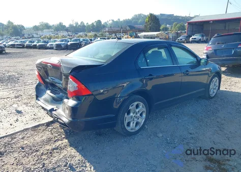 2011 Ford Fusion Se z USA, uszkodzony, nr VIN 3FAHP0HA5BR308219